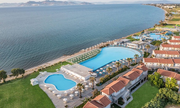 Tingaki Hotel | White Olive Marine Aquapark - All Inclusive