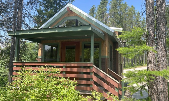 West Glacier Cabin | White Pine Cabin