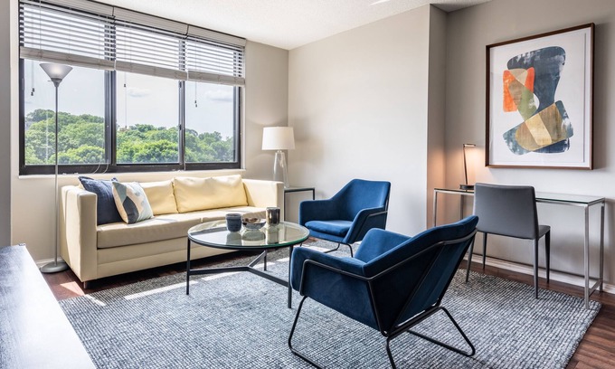 White Plains Apartment | White Plains Two Bed with Luxury Amenities
