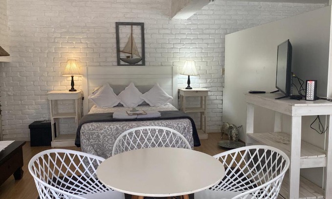 White River Bed & Breakfast | White River B & B