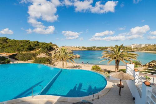 Arenal d'en Castell Apartment | White Sands 3.08