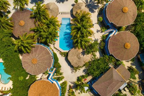 San Pedro Apartment | White Sands Cove G04- Partial Ocean View 1 BR by Stay Floreo