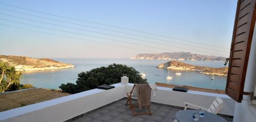 Kimolos House | White Sea Houses
