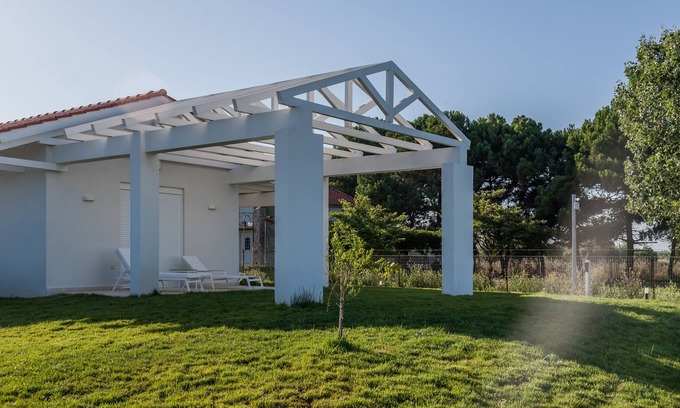 Ilida Villa | White Villas * Garden Villa * Luxury on Sandy Beach, Pool