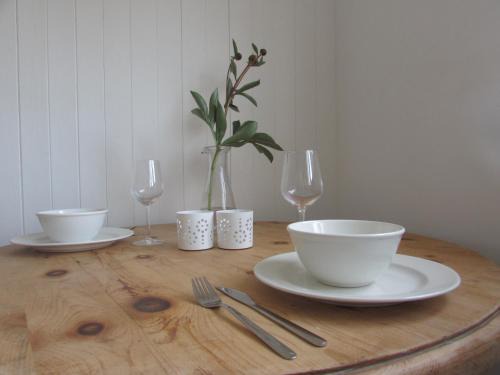Praa Sands Apartment | White Willows