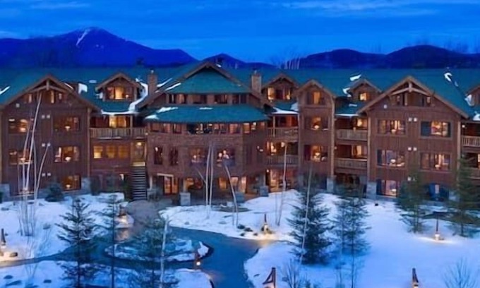 Lake Placid Resort | Whiteface Lodge | Lux Resort | Concierge