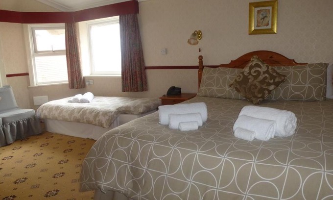 Rhos on Sea House | Whitehall Guest House