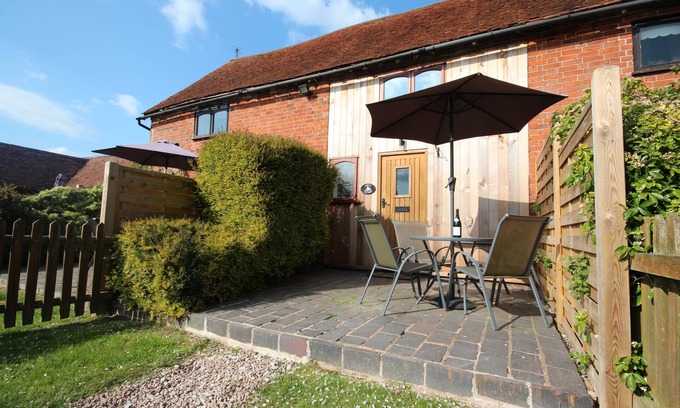 Little Witcombe Cottage | Whitley Elm Cottages