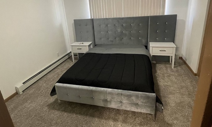 Bismarck Apartment | Whole 1 bedroom apartment