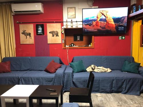 Ferencvaros Apartment | Whole Basement former Pub2 for stag do, men's cave