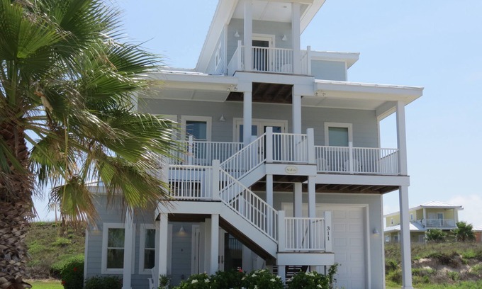 Port Aransas House | Why Rent The Rest When You Can Have The Best?