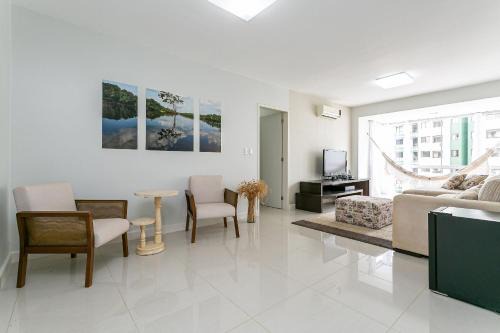 Agronomica Apartment | WI-FI 500MB | 400m from Beiramar Ave | Pool #CA71