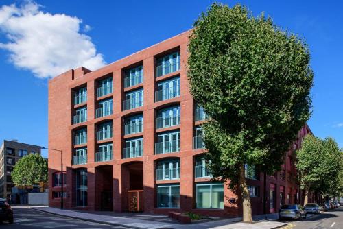 Stratford Apartment | Wick Park in London