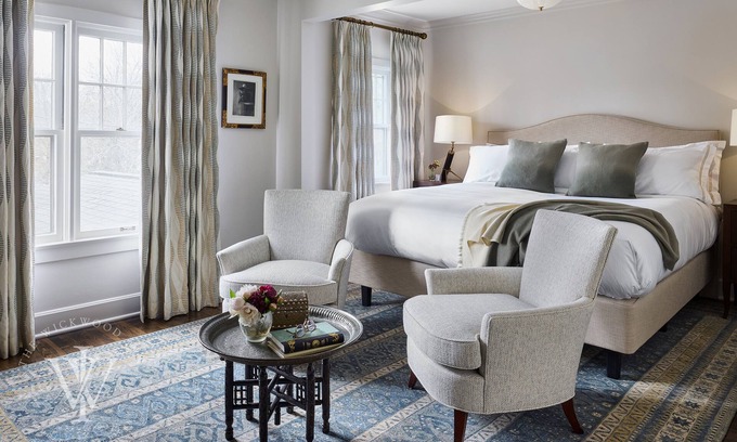 Saugatuck Bed & Breakfast | Wickwood Inn
