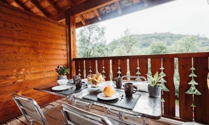 Ax-les-Thermes Apartment | Wifi, terrace, balcony, parking, tv, ski locker, 56m², Ax-Les-Thermes