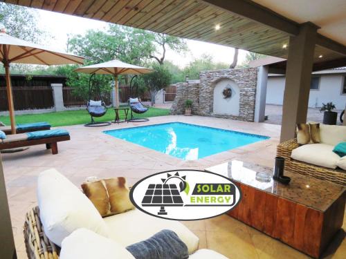 Hoedspruit Cabin | Wild Dog Guest Lodge