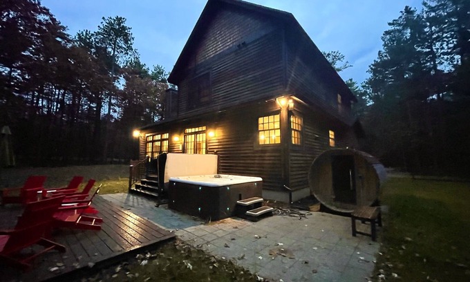Jay House | Wild Thing ADK Lodge near Whiteface Mountain