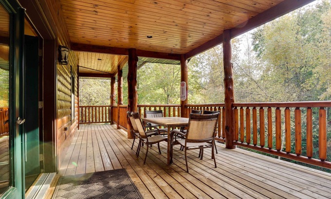 Chippewa Falls House | Wildwood Lodge and Retreat