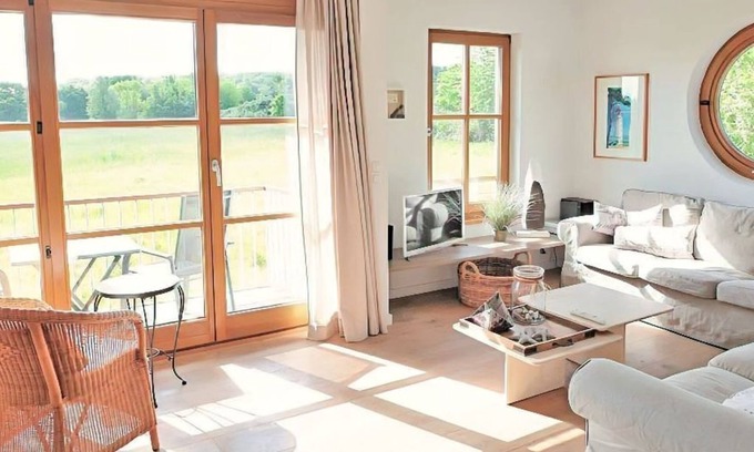 Wittenbeck Apartment | Willkommen in der Ferienwohnung Sonnenblick in Wittenbeck - Wohnanlage "Am Grün"