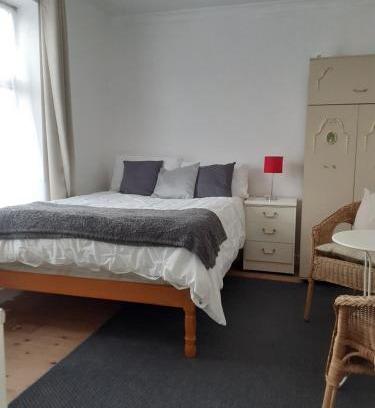 Walsall House | Willodean