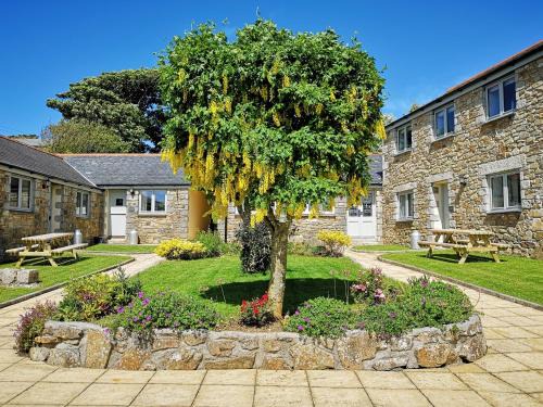 Redruth House | Willow - 31287