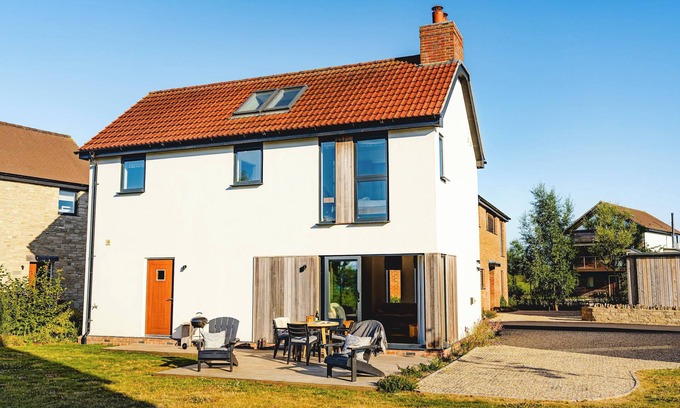 Warmwell House | Willow Cottage (WI25), Silverlake, Dorset