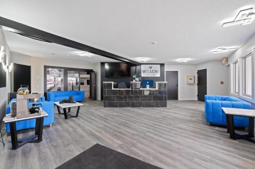 Eau Claire Hotel | Willow Inn Suites