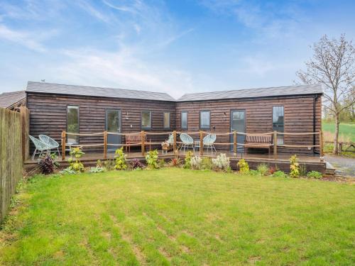 Bridgwater House | Willow Lodge 1 - Uk48642