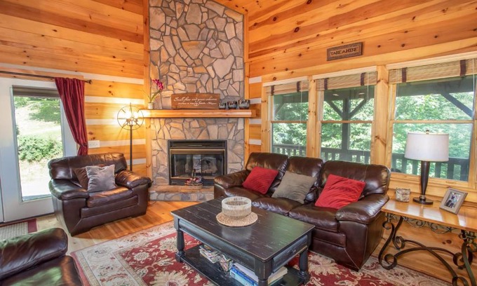Boone House | Willow Valley View