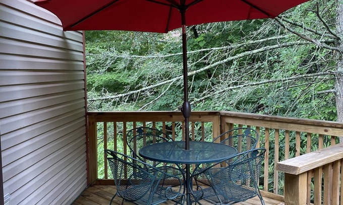 Lake Lure House | Willowbrook Inn
