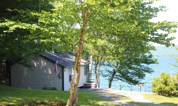 Greenville Cabin | Wilson Pond Cabin on Lower Wilson Pond