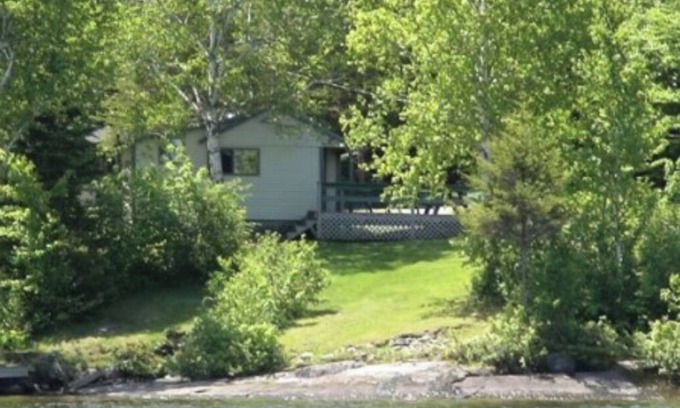 Greenville Cabin | Wilson Pond Cabin on Lower Wilson Pond