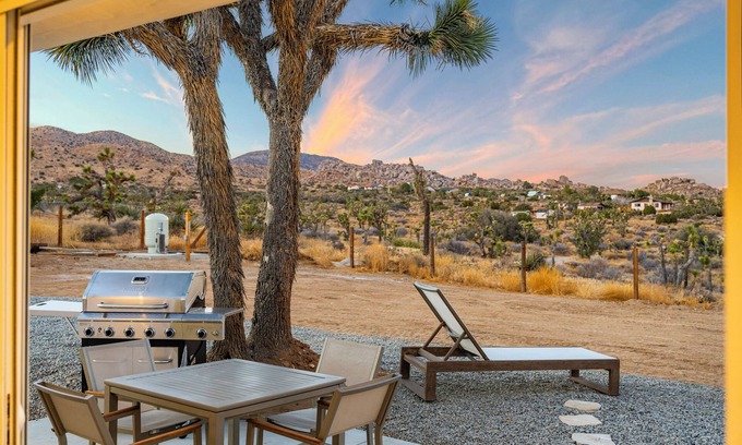 Pioneertown House | Wind View - Pioneertown and Joshua tree