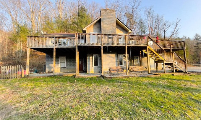 Ashley Oaks House | Windrock Retreat