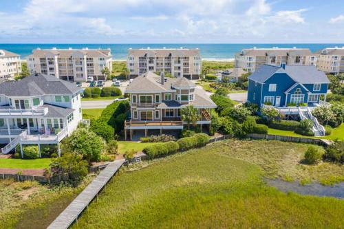 Shell Island House | Windsong II by Sea Scape Properties