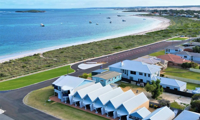 Lancelin Apartment | Windsurfer Beach studio