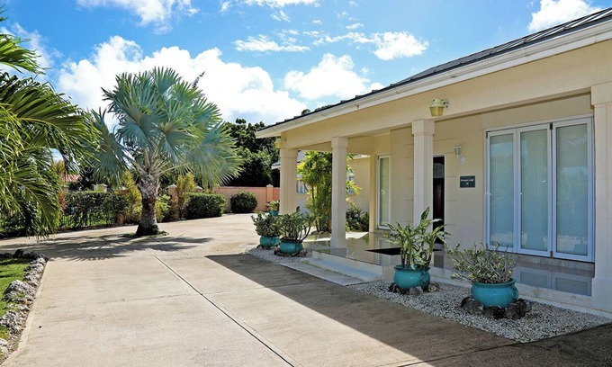Oistins Villa | Windy Ridge Lodge