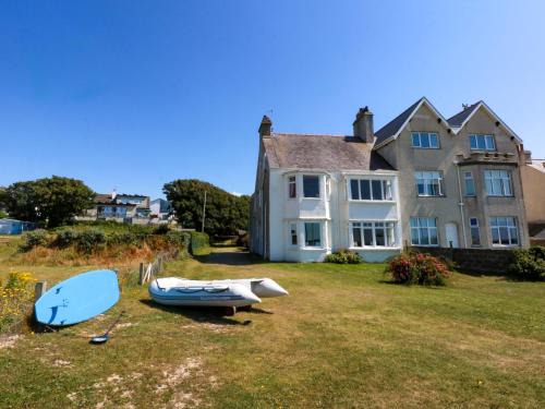 Rhosneigr House | Windygates