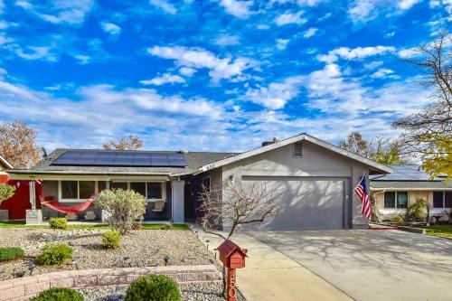Paso Robles House | Wine Country Retreat - for the Solo Traveler