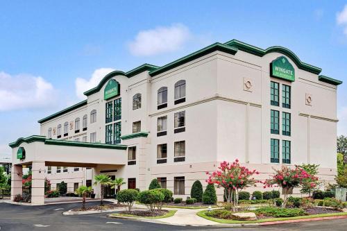 Fairburn Hotel | Wingate by Wyndham Atlanta Fairburn