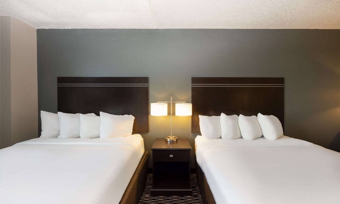 Gillette Hotel | Wingate by Wyndham Gillette