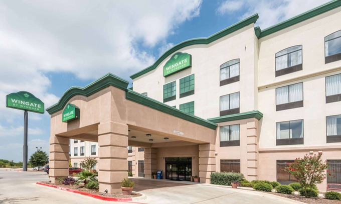 New Braunfels Hotel | Wingate by Wyndham New Braunfels
