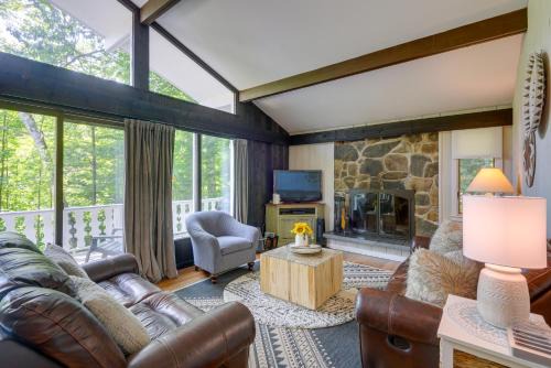 Stratton Mountain House | Winhall Home with Sauna Less Than 1 Mi to Stratton Mountain!
