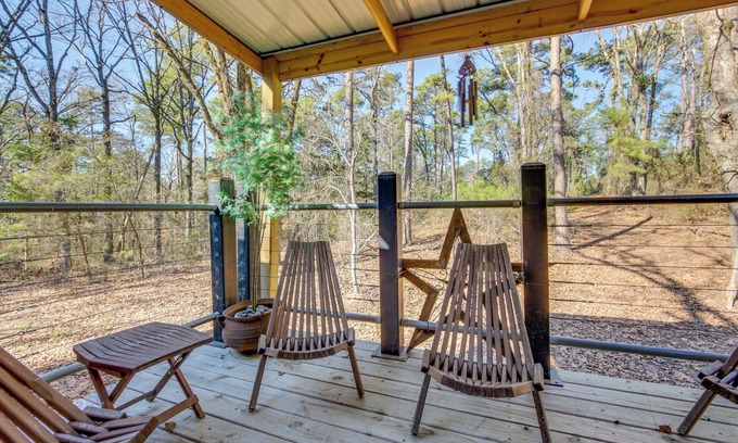 Winnsboro Cottage | Winnsboro Tiny House w/Trails, Yard Games & More!