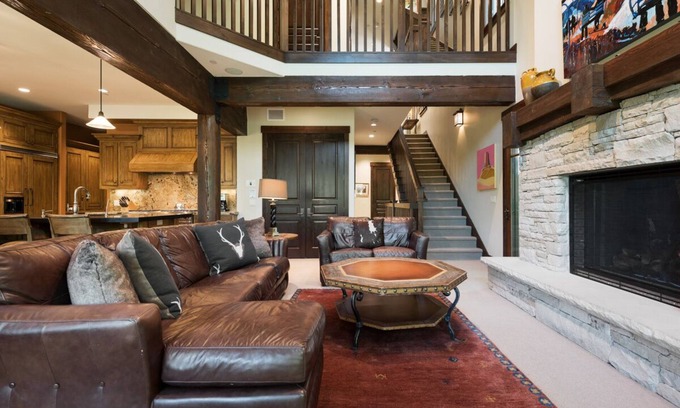 North Park City Cottage | Winter Dates Available! Glorious Cottage, Silver Star #15, with Private Hot Tub