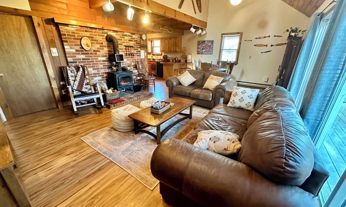 Kimball Lake Shores House | Winter getaway - skiing, cozy wood stove