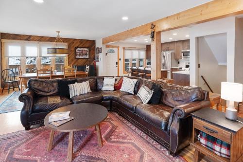 Steamboat Springs Apartment | Winterset 8 Pet Friendly townhouse