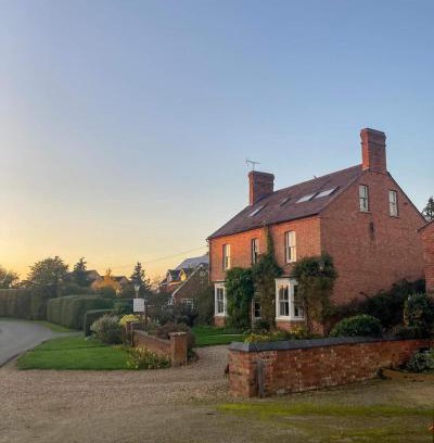 Long Marston Bed & Breakfast | Winton House