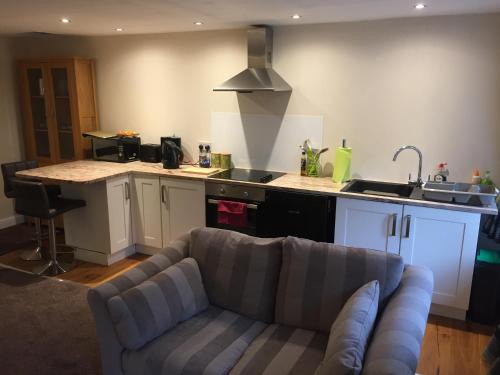 Hepworth Apartment | Winwood Apartment