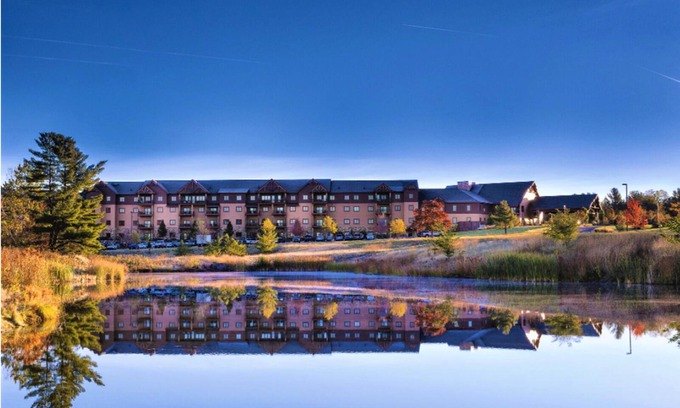 Lake Delton Resort | Wisconsin Dells Adventure! Glacier Canyon Resort w/Access to Water Parks!